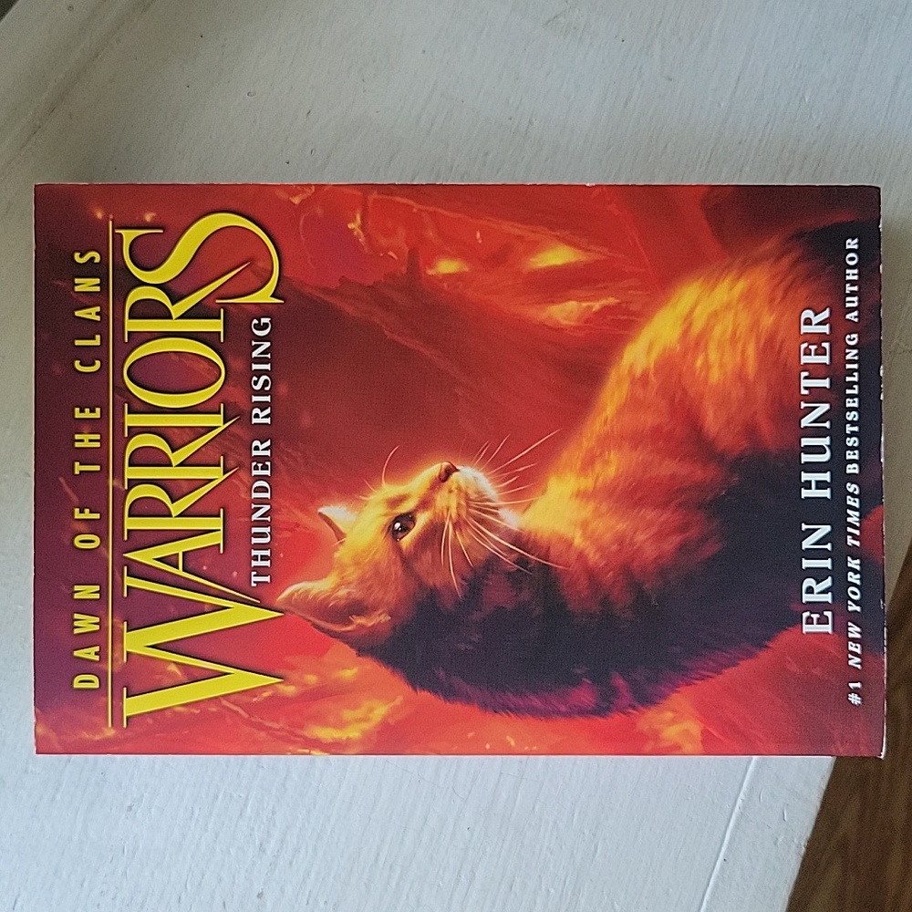 Warriors- Dawn of the Clans: Thunder Rising